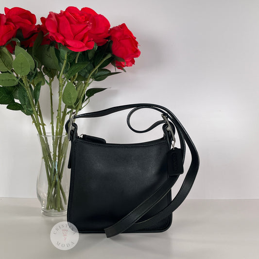 LIKE NEW Vintage Coach Legacy Small Crossbody 6610 Black 2003