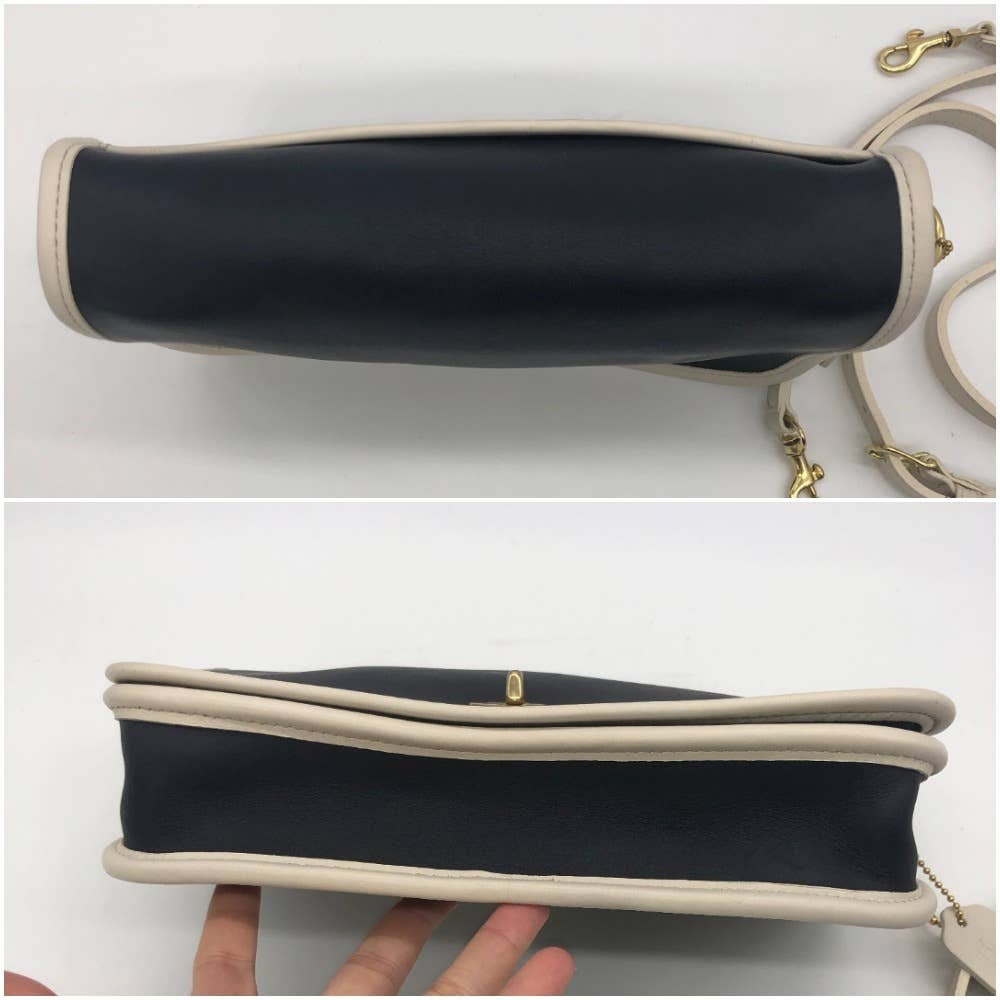 LIKE NEW Vintage Coach Spectator Pocket Purse #9668 Navy White