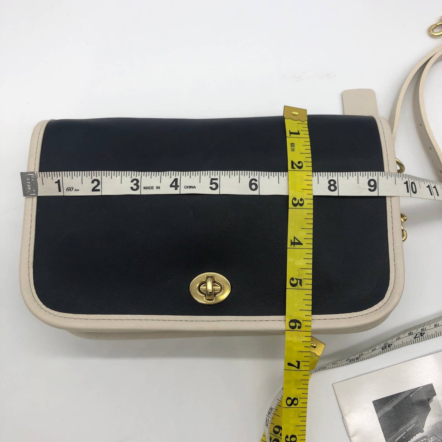 LIKE NEW Vintage Coach Spectator Pocket Purse #9668 Navy White
