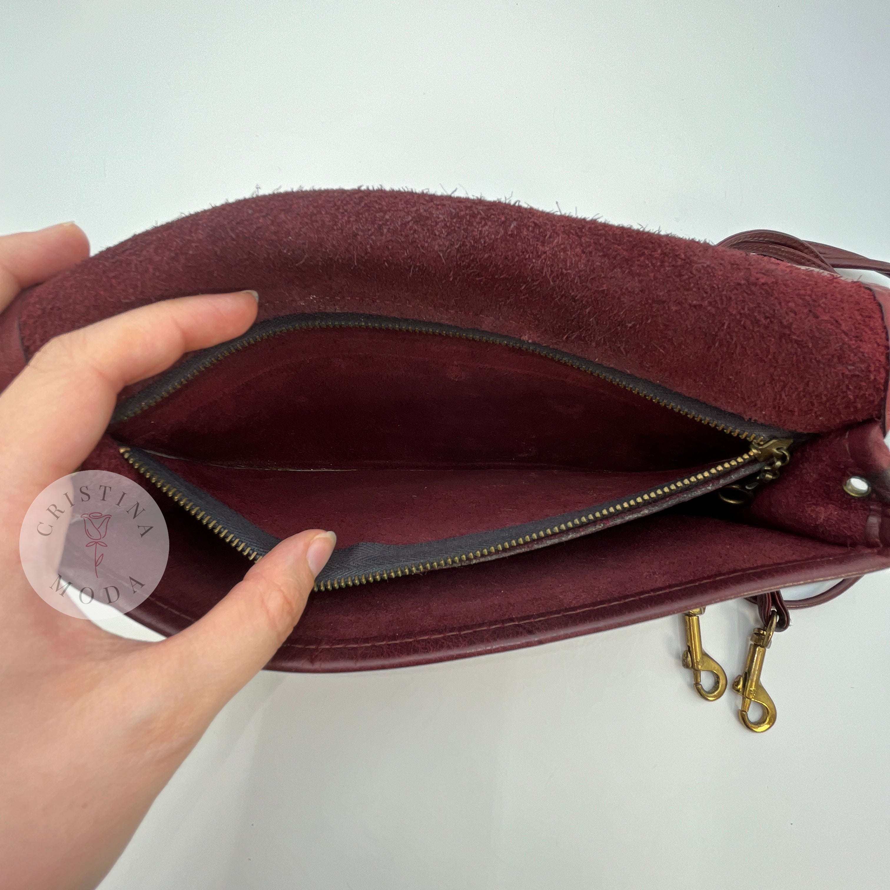 Coach shops Burgandy Suede Zip Wallet/Wristlet Vintage