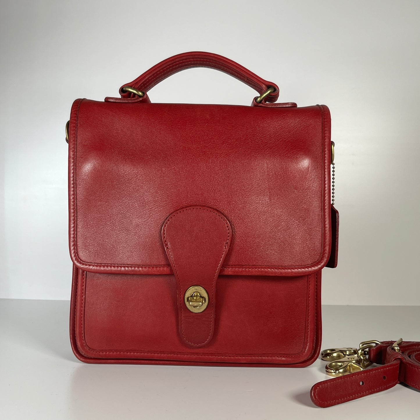 Vintage Coach Station Bag 5130 Red Costa Rica 2002