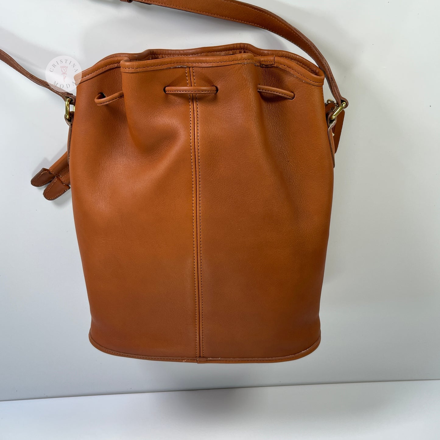 Photo of back of Nicholas Drawstring Bag 