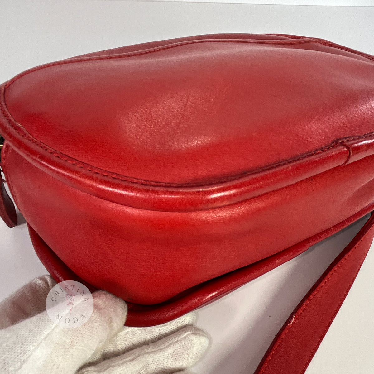 Vintage Coach Chester Bag 9901 USA Red