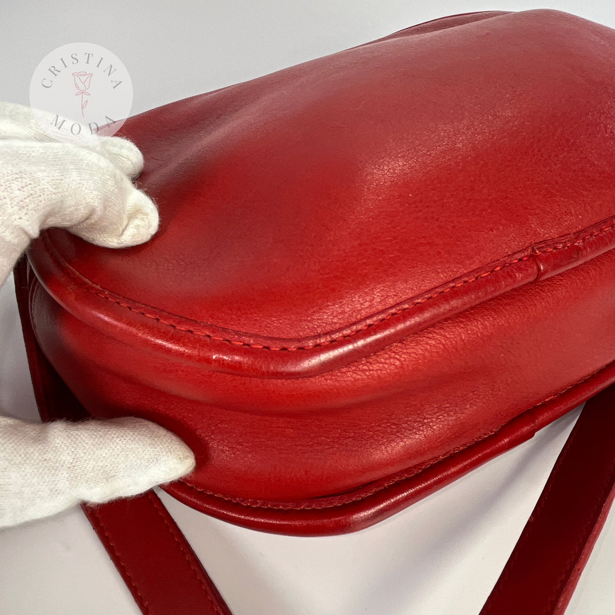 Vintage Coach Chester Bag 9901 USA Red