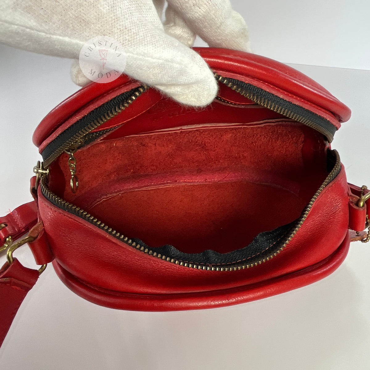 Vintage Coach Chester Bag 9901 USA Red