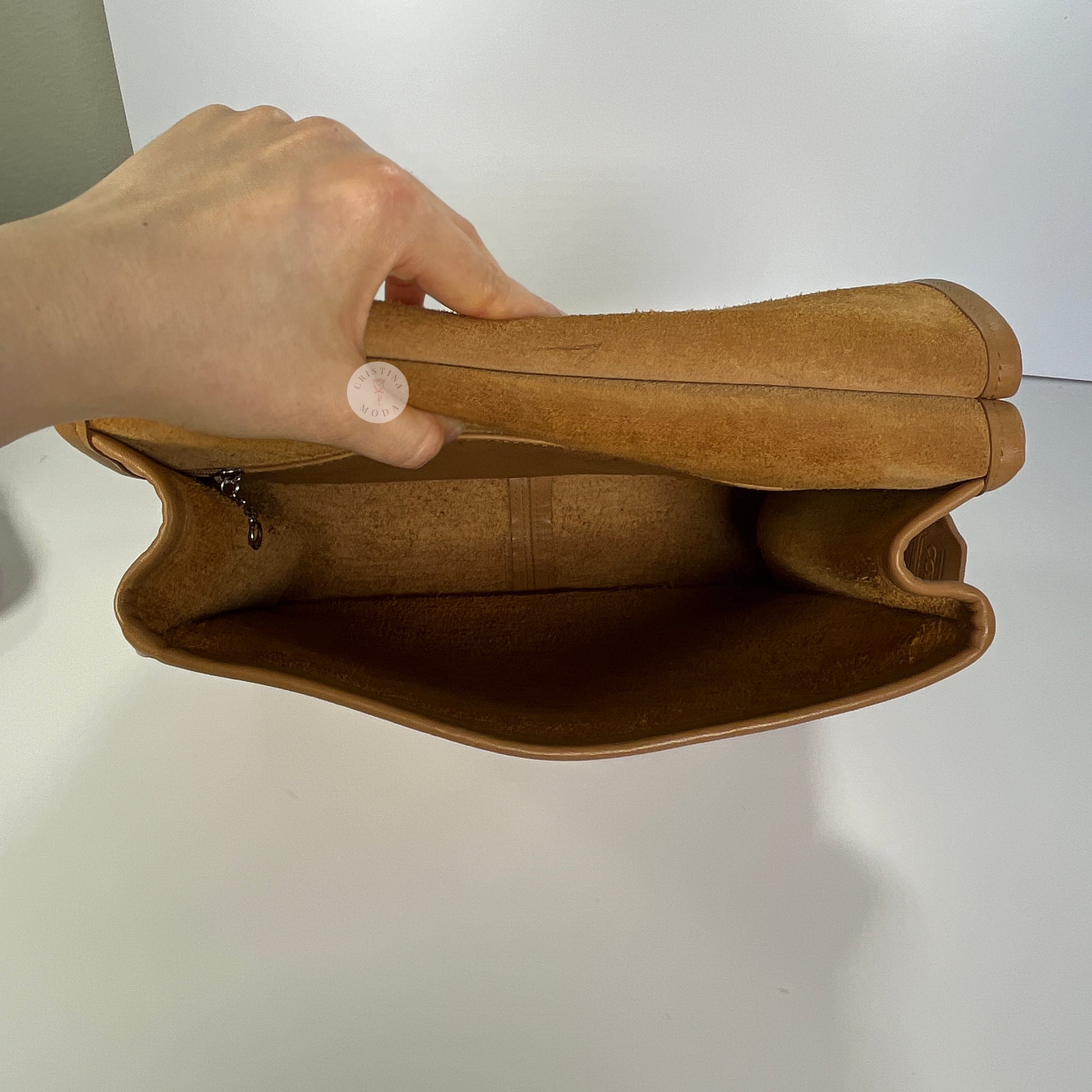 image showing interior of the main compartment of the bag