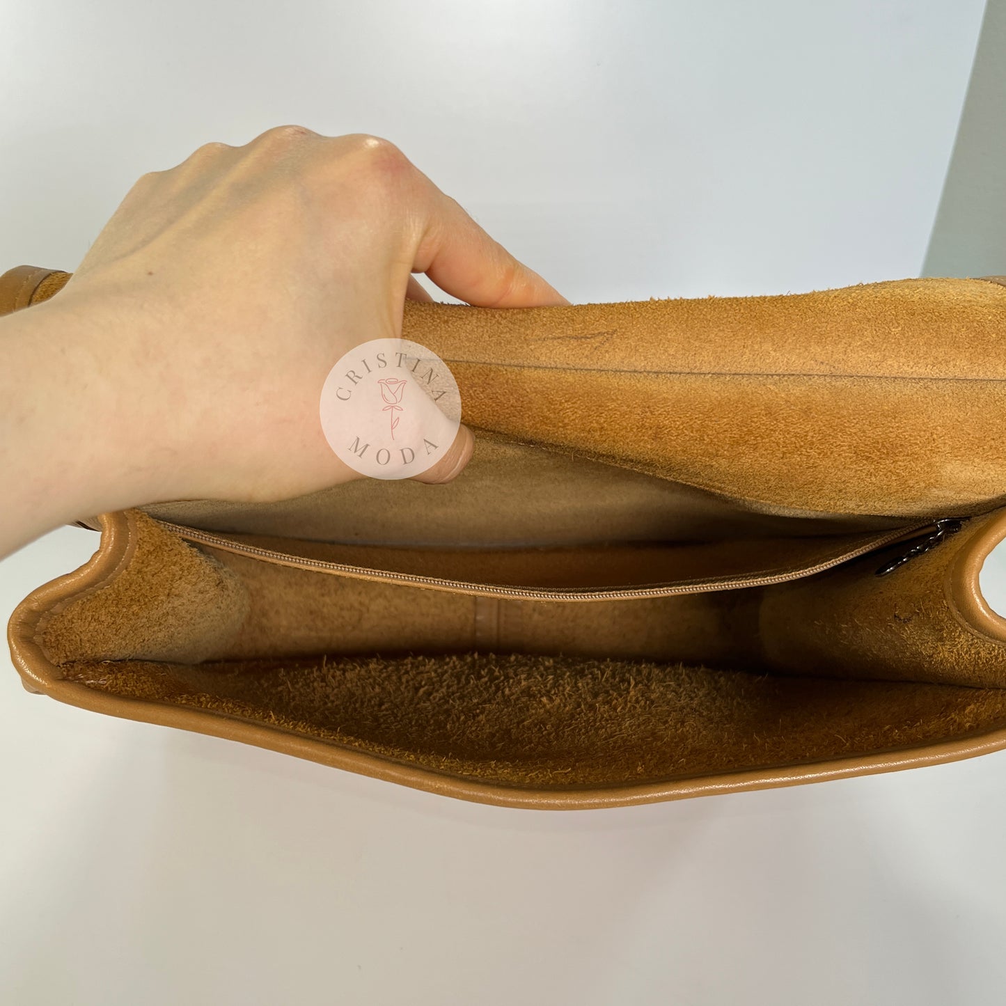 image showing inside of interior zip pocket