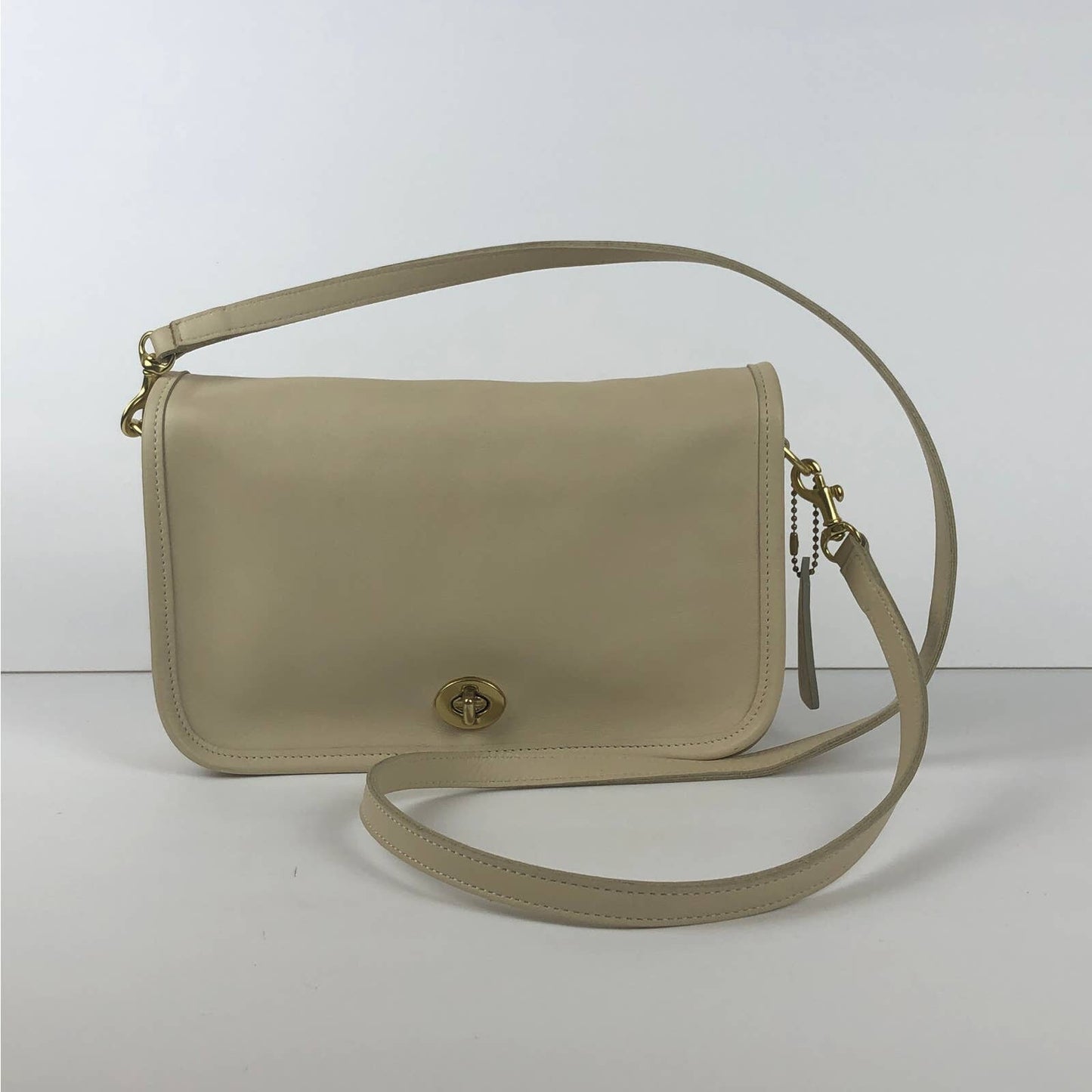 Vintage Coach 9755 Pocket Purse Bone Leather 2001 Costa Rica