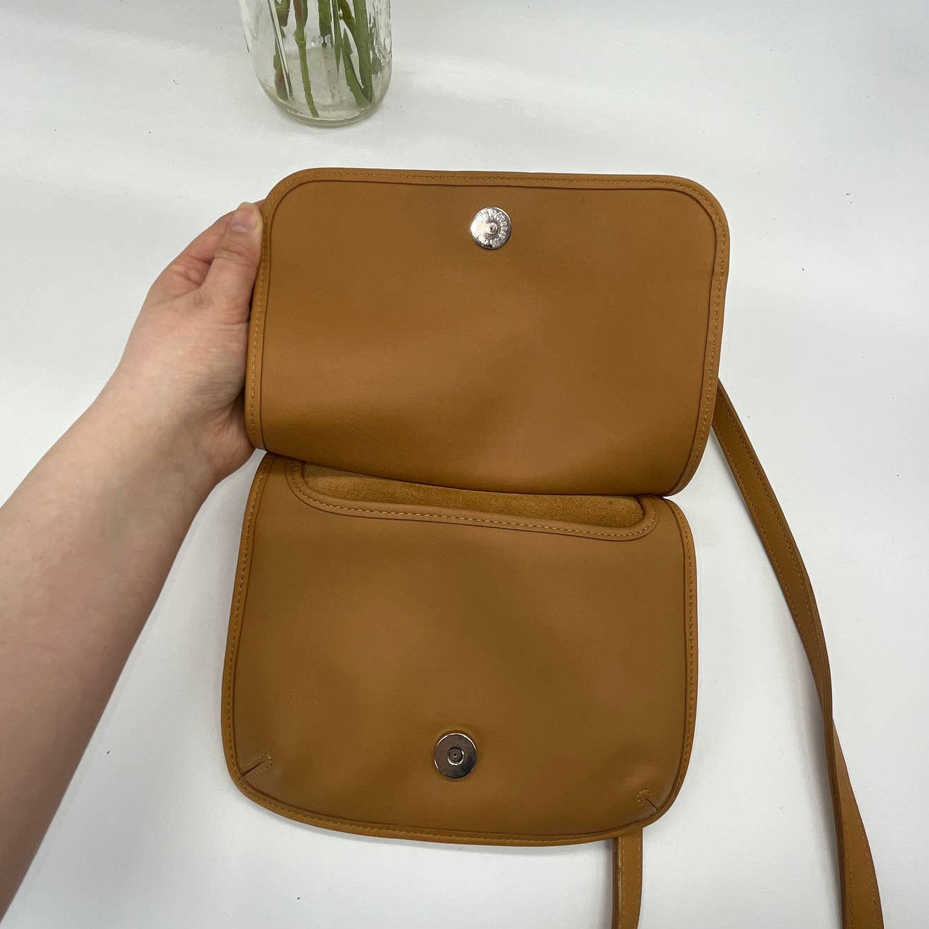 camel coach backpack Vintage Coach Mini Hippie Bag 9142 Camel 1999 – Cristina Moda Vintage